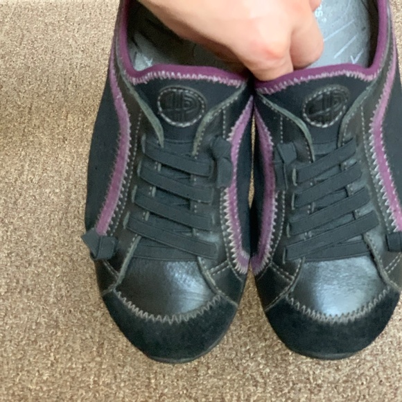 Hush puppies in black leather/suede with purple detail sneaker shoe in size 37 - Picture 9 of 10